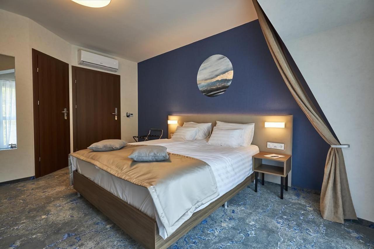 Hotel Crystal Hajdúszoboszló Eksteriør bilde