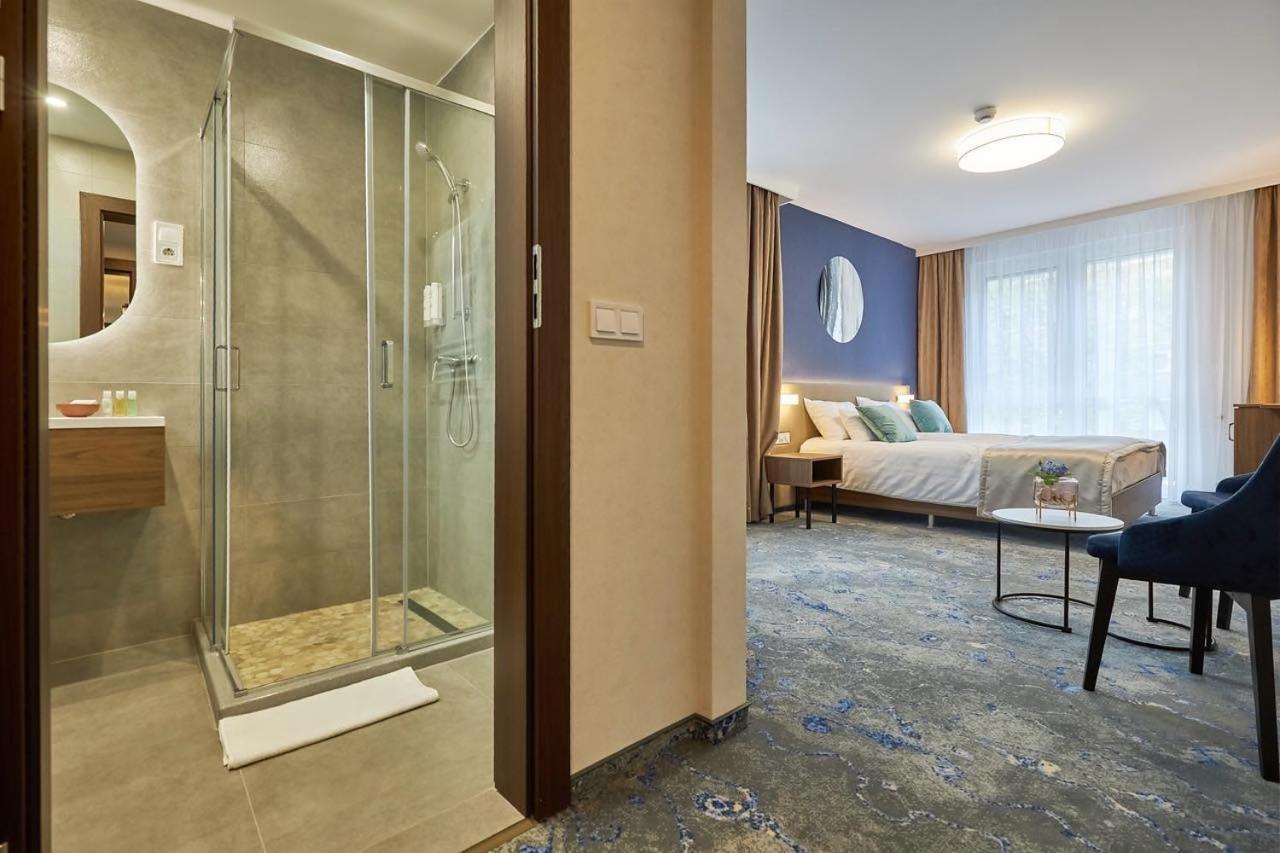 Hotel Crystal Hajdúszoboszló Eksteriør bilde